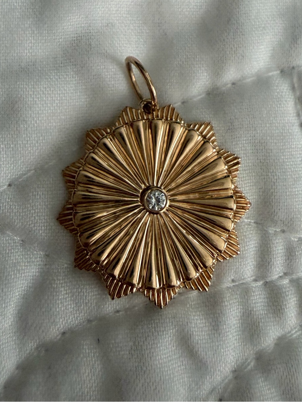 14k Gold Fluted Sunburst Pendant with Center Diamond Stone